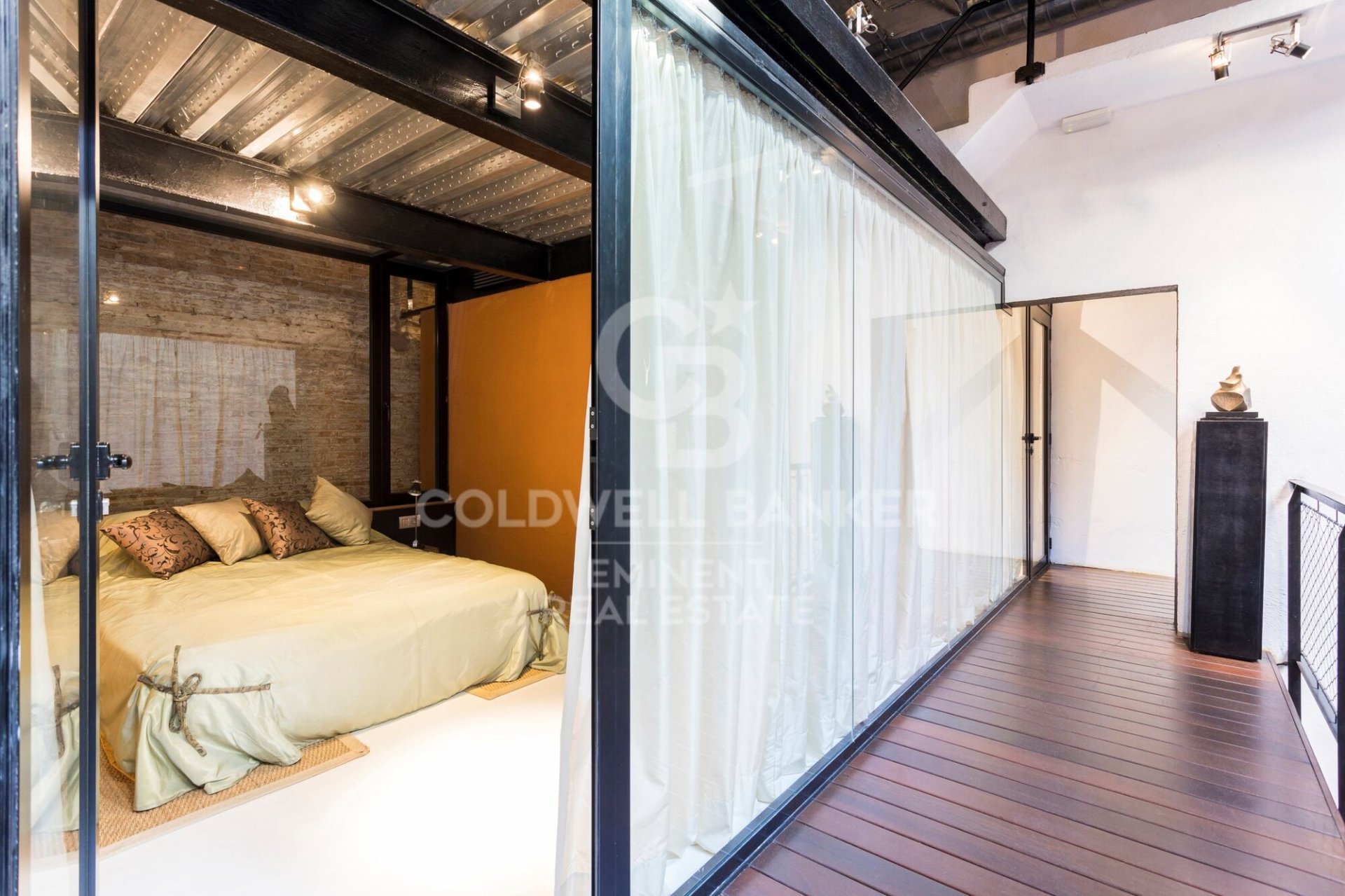 Сasa en Barcelona, España 1400 m2 No. 179191