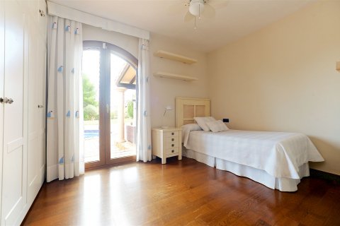Продажа виллы в Ла-Манга-дель-Мар-Менор, Мурсия, Испания 6 спален, 554м2 №119957 - фото 20