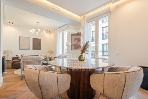 Apartment à vendre à Madrid, Espagne, 2 chambres, 94 m2 No. 178549 - photo 15