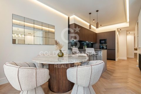 Apartment à vendre à Madrid, Espagne, 2 chambres, 94 m2 No. 178549 - photo 12