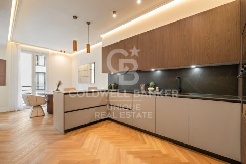 Apartment à vendre à Madrid, Espagne, 2 chambres, 94 m2 No. 178549 - photo 5