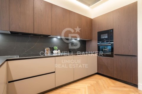 Apartment à vendre à Madrid, Espagne, 2 chambres, 94 m2 No. 178549 - photo 9