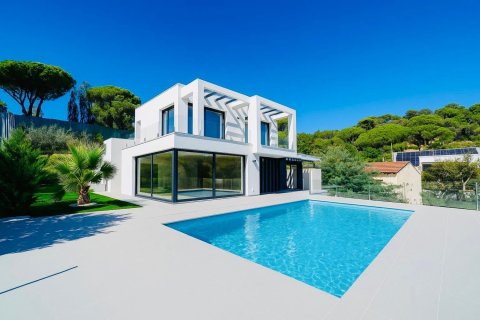 Продажа дома в Льорет-де-Мар, Герона, Испания 3 спальни, 330м2 №168485 - фото 23