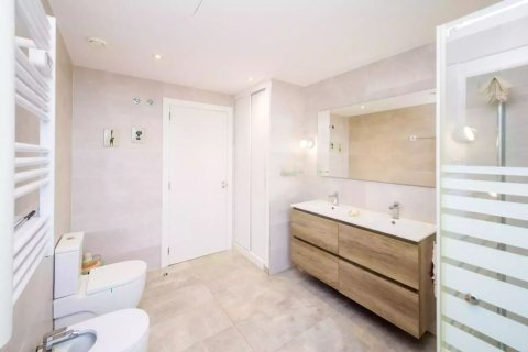 Сasa en venta en Platja D'aro, Gerona, España 3 dormitorios, 418 m2 No. 168491 - foto 28