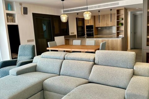 Продажа дома в Льорет-де-Мар, Герона, Испания 4 спальни, 387м2 №168486 - фото 4