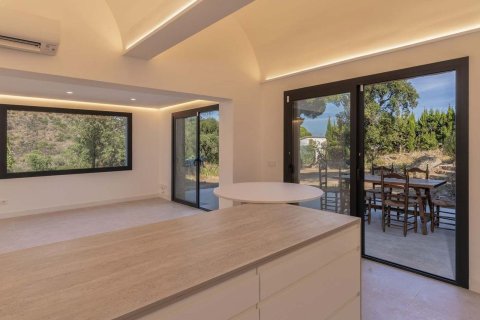 Продажа дома в Пладжа-де-Аро, Герона, Испания 5 спален, 230м2 №168490 - фото 7