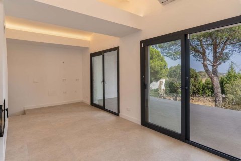 Продажа дома в Пладжа-де-Аро, Герона, Испания 5 спален, 230м2 №168490 - фото 20