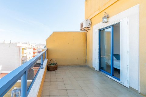 Apartament w Torrevieja, Alicante, Hiszpania 3 sypialnie, 105 mkw. nr 146381 – zdjęcie 18