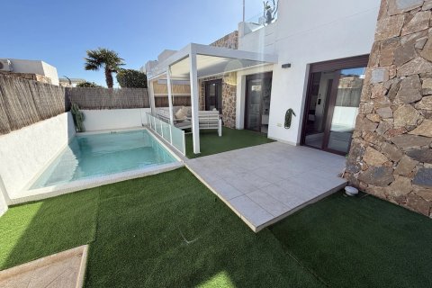 Villa a Cabo Roig, Alicante, Spagna 3 camere da letto, 83 mq. N° 155588