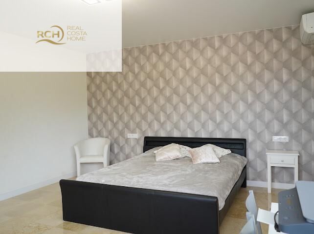 Villa i La Nucia, Alicante, Spanien 6 sovrum, 595 kvm. Nr. 155587