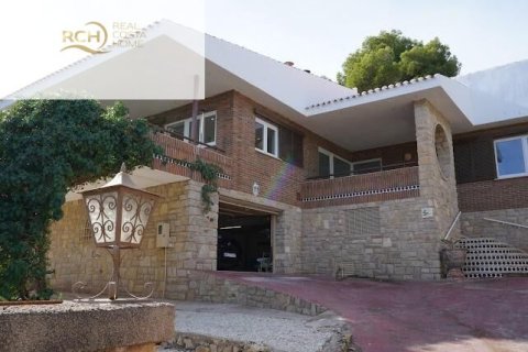 Villa a La Nucia, Alicante, Spagna 6 camere da letto, 595 mq. N° 155587