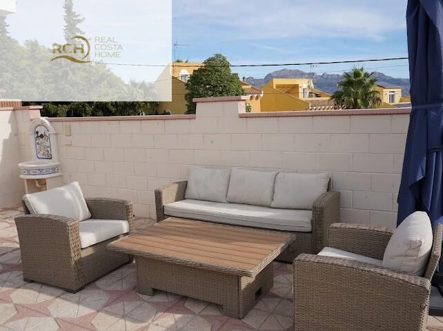 Villa i La Nucia, Alicante, Spanien 6 sovrum, 595 kvm. Nr. 155587