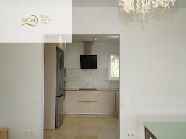 Villa i La Nucia, Alicante, Spanien 6 sovrum, 595 kvm. Nr. 155587