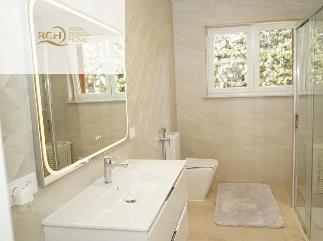 Villa i La Nucia, Alicante, Spanien 6 sovrum, 595 kvm. Nr. 155587