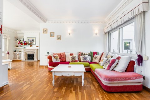 Villa for sale in Dehesa De Campoamor, Alicante, Spain 7 bedrooms, 512 sq.m. No. 155589 - photo 6