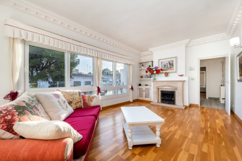 Villa for sale in Dehesa De Campoamor, Alicante, Spain 7 bedrooms, 512 sq.m. No. 155589 - photo 5