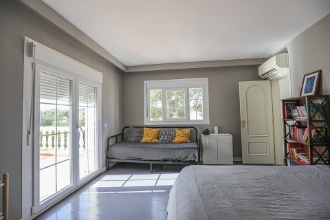 Villa en venta en Santa Ponsa, Mallorca, España 3 dormitorios, 250 m2 No. 148047 - foto 15