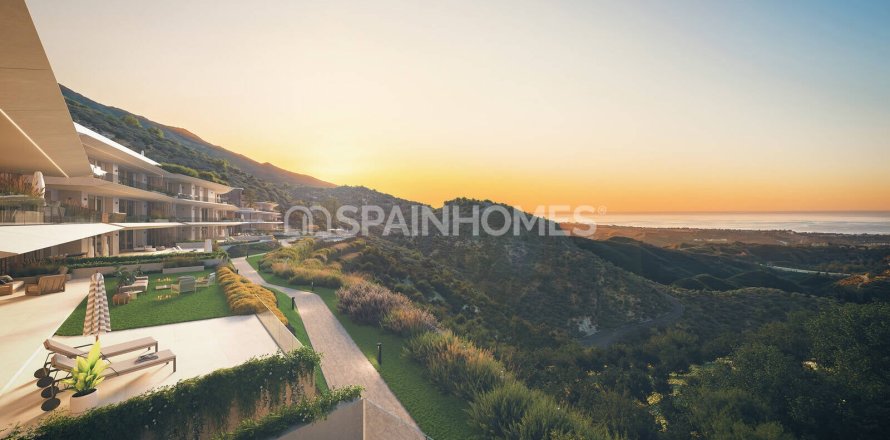 Apartment in Benahavis, Malaga, Spain 2 bedrooms, 105 sq.m. No. 166520