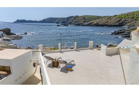 Apartment for sale in Mahon, Menorca, Spain 2 bedrooms, 157 sq.m. No. 166517 - photo 3