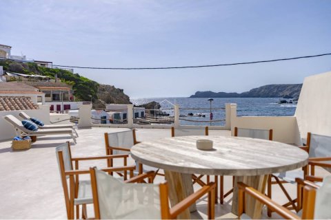 Apartment for sale in Mahon, Menorca, Spain 2 bedrooms, 157 sq.m. No. 166517 - photo 5