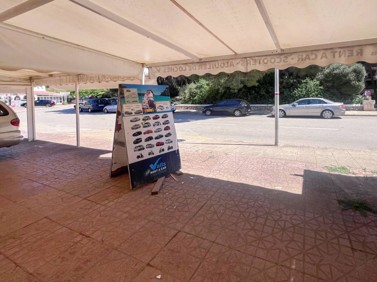 Proprietà commerciale a Es Mercadal, Menorca, Spagna 51 mq. N° 183210