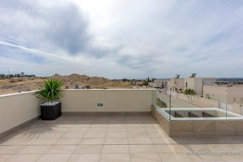 Villa in vendita a Benijofar, Alicante, Spagna 3 camere da letto, 230 mq. N° 178069 - foto 12