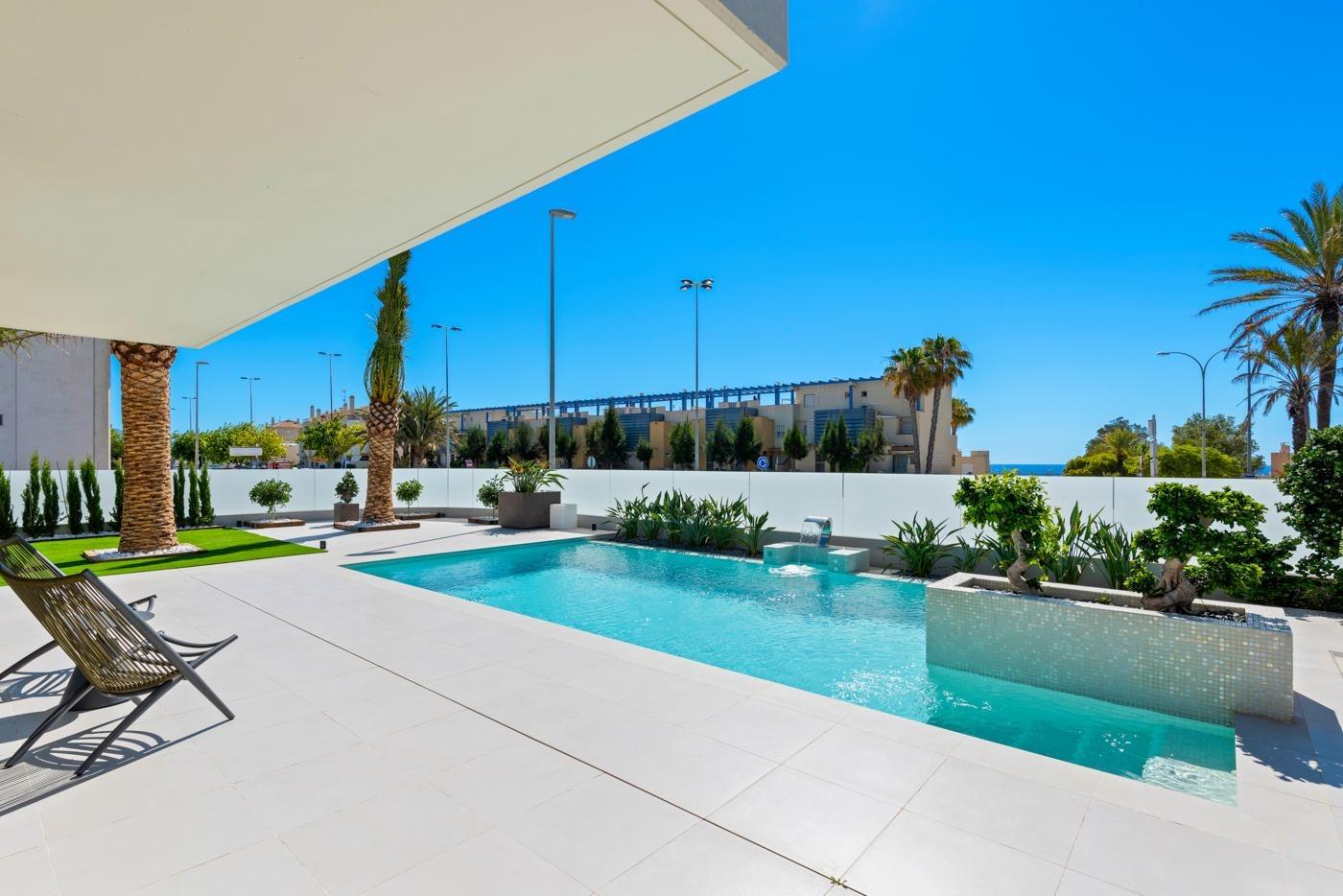 Huvila Campoamor, Alicante, Espanja 4 makuuhuonetta, 322 m2 No. 165495