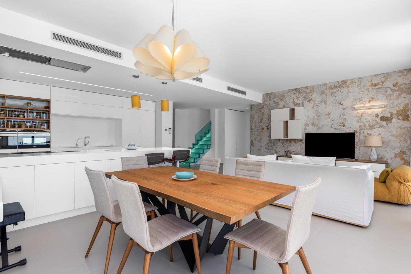 Huvila Campoamor, Alicante, Espanja 4 makuuhuonetta, 322 m2 No. 165495