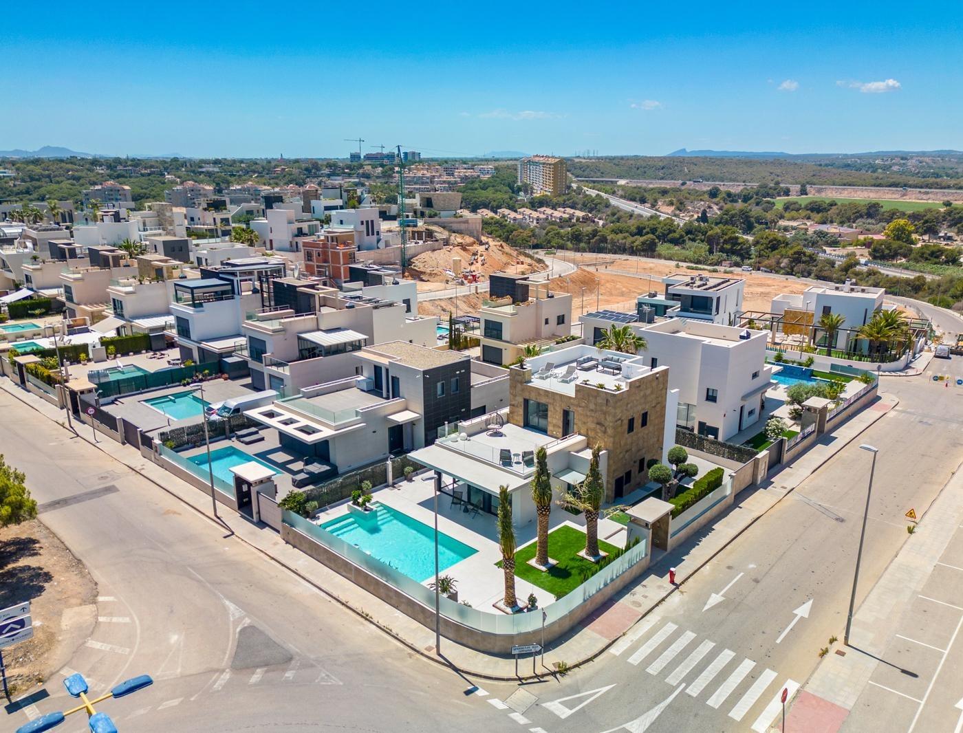 Huvila Campoamor, Alicante, Espanja 4 makuuhuonetta, 322 m2 No. 165495