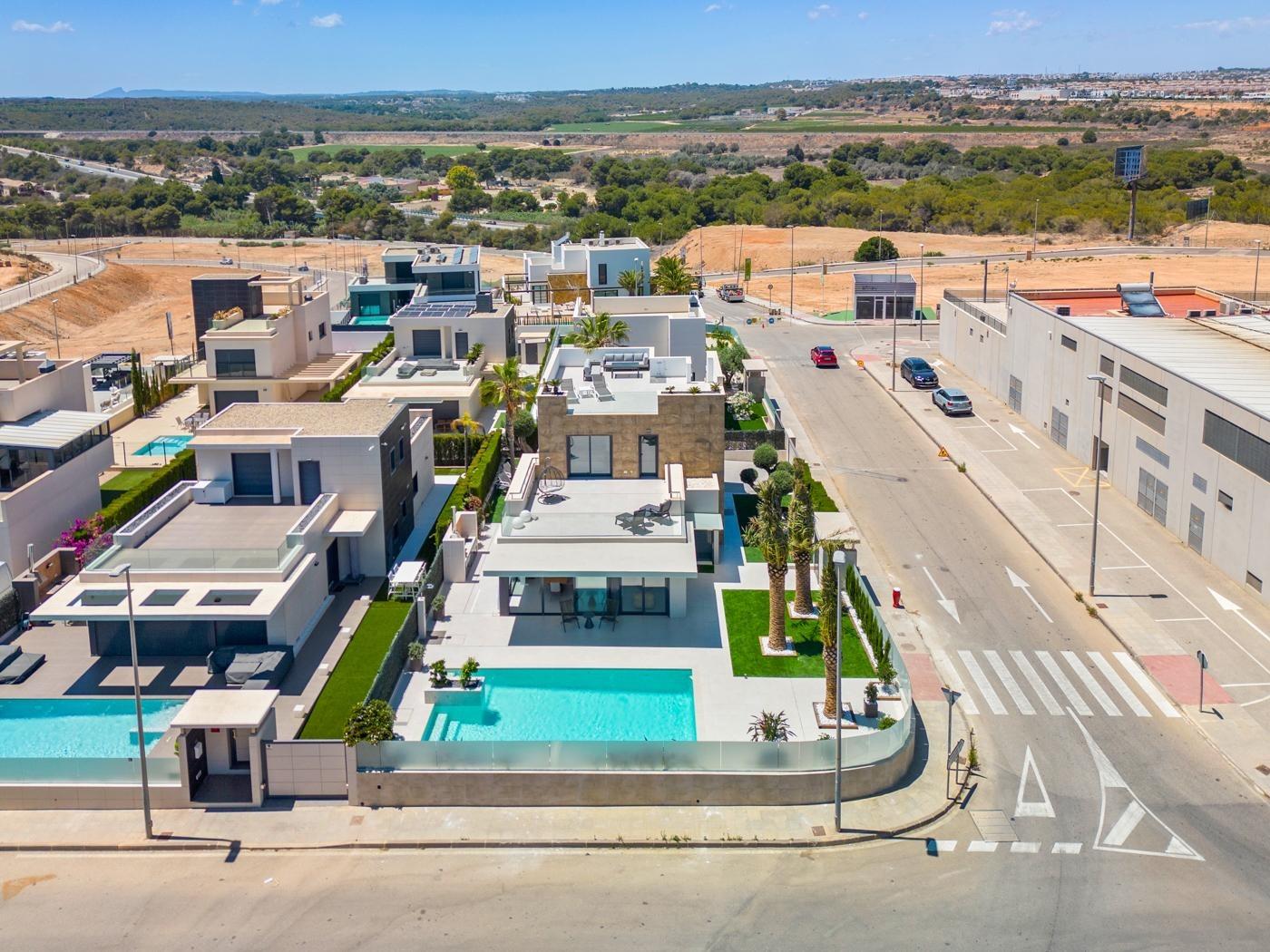 Huvila Campoamor, Alicante, Espanja 4 makuuhuonetta, 322 m2 No. 165495