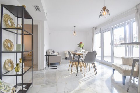 Attico a Villajoyosa, Alicante, Spagna 2 camere da letto, 150 mq. N° 165499