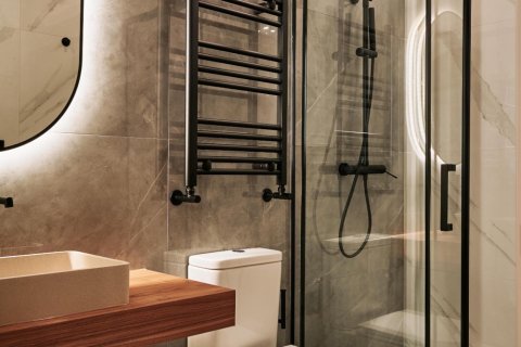 Apartment for sale in Madrid, Spain 3 bedrooms, 213 sq.m. No. 165497 - photo 6