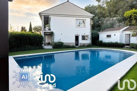 Дом в Сан-Фелиу-де-Кодинес, Барселона, Испания 5 спален, 734м2 №153974