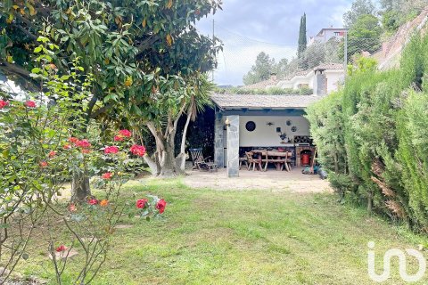 Hus till salu i Sant Feliu de Codines, Barcelona, Spanien 5 sovrum, 734 kvm. Nr. 153974 - foto 5