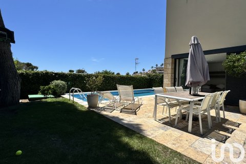 Dom w Sant Pere de Ribes, Barcelona, Hiszpania 4 sypialnie, 490 mkw. nr 153976 – zdjęcie 6