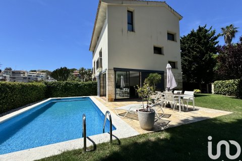 Dom w Sant Pere de Ribes, Barcelona, Hiszpania 4 sypialnie, 490 mkw. nr 153976 – zdjęcie 7