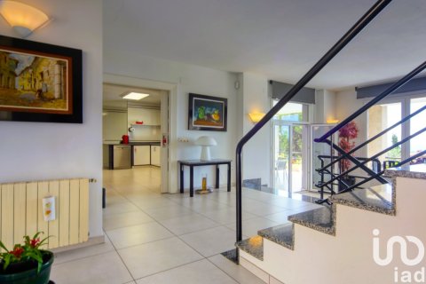 Hus till salu i Benicasim, Castellon, Spanien 3 sovrum, 2065 kvm. Nr. 153980 - foto 5