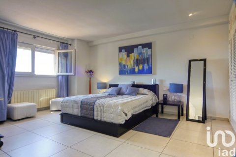 Hus till salu i Benicasim, Castellon, Spanien 3 sovrum, 2065 kvm. Nr. 153980 - foto 23