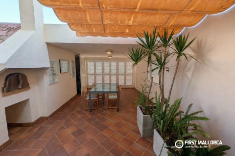 Villa à vendre à Sa Rapita, Mallorca, Espagne, 3 chambres, 141 m2 No. 194491 - photo 2