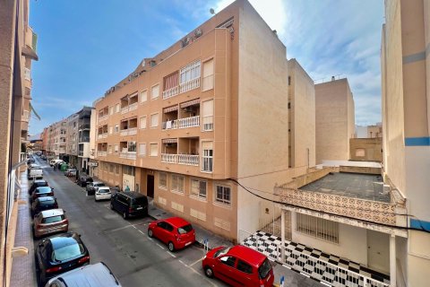 Lägenhet till salu i Torrevieja, Alicante, Spanien 1 sovrum, 63 kvm. Nr. 196655 - foto 13
