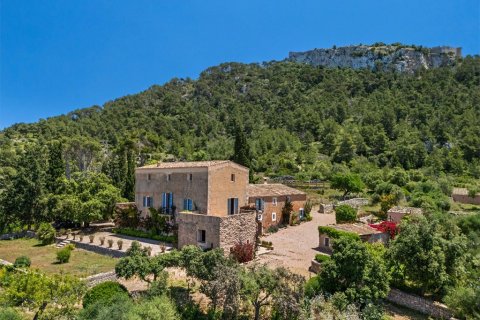Villa en venta en Felanitx, Mallorca, España 7 dormitorios, 1081 m2 No. 143485 - foto 1