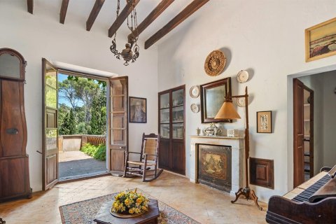 Villa en venta en Felanitx, Mallorca, España 7 dormitorios, 1081 m2 No. 143485 - foto 12