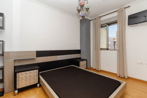 Apartment for sale Torrevieja, Alicante, Spain 3 bedrooms, 129 sq.m. No. 135702 - photo 11