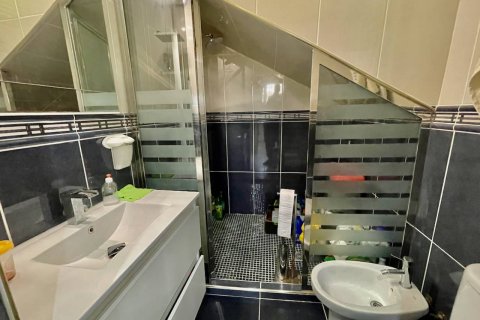Villa till salu Guardamar del Segura, Alicante, Spanien 6 sovrum, 450 kvm. Nr. 135705 - foto 11