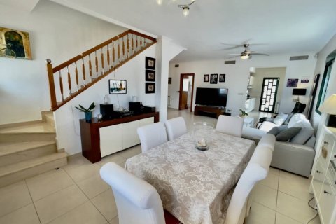 Villa in vendita Ciudad Quesada, Alicante, Spagna 4 camere da letto, 190 mq. N° 135704 - foto 4