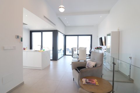 Villa till salu Ciudad Quesada, Alicante, Spanien 3 sovrum, 200 kvm. Nr. 135700 - foto 6