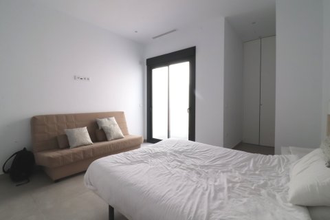 Villa till salu Ciudad Quesada, Alicante, Spanien 3 sovrum, 200 kvm. Nr. 135700 - foto 9