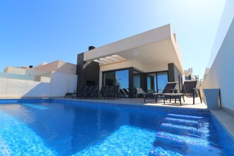 Villa till salu Ciudad Quesada, Alicante, Spanien 3 sovrum, 200 kvm. Nr. 135700 - foto 1
