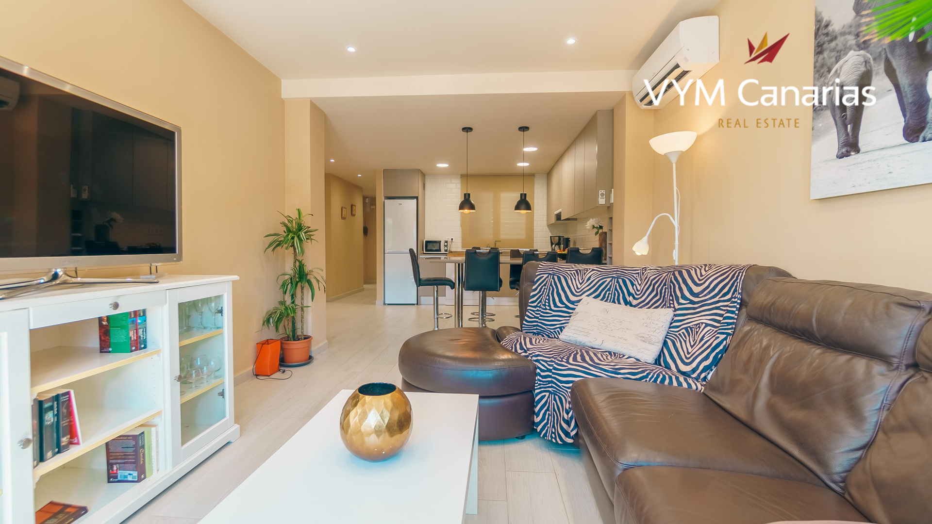 Apartment in Albir, Alicante, Spain 2 bedrooms, 87 sq.m. No. 107060