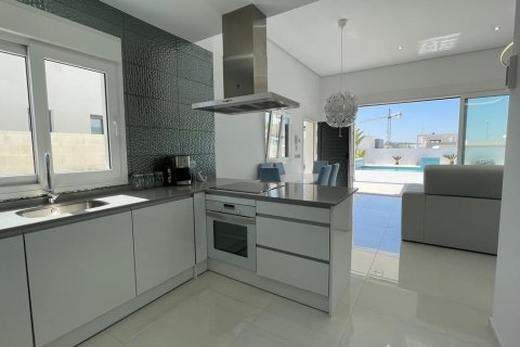 Продажа виллы в Рафаль, Аликанте, Испания 3 спальни, 120м2 №147814 - фото 12